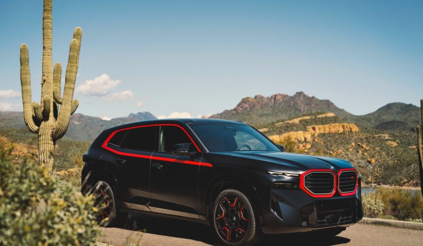Der BMW XM Label Red.